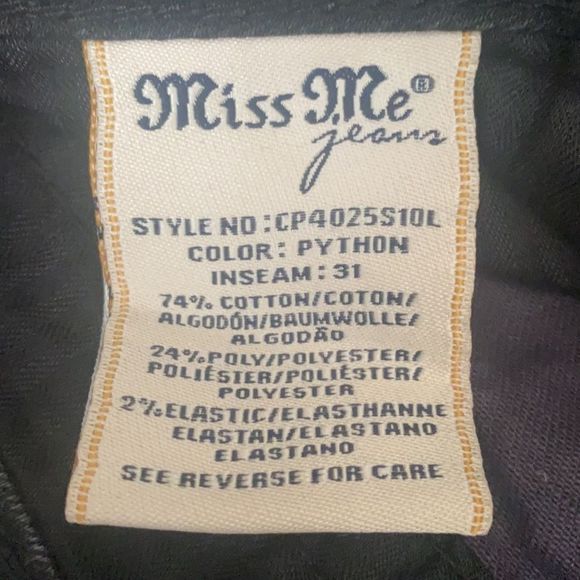 ~Gorgeous Miss Me Jeans! Like New! Size 26!~ - Picture 4 of 10